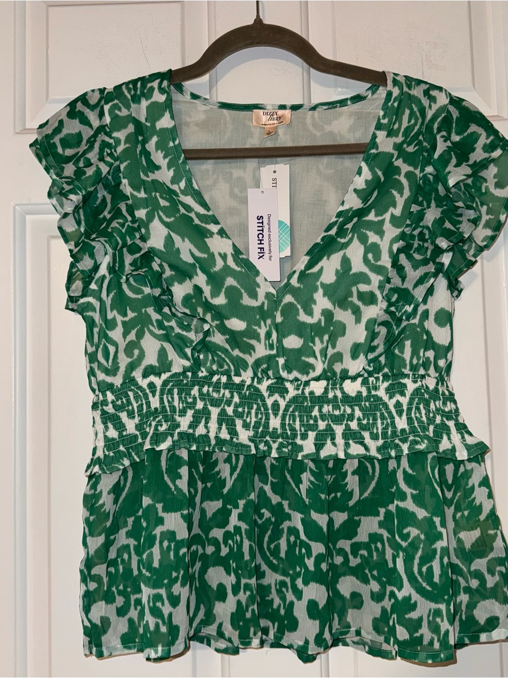 Dizzy Lizzy for Stitch Fix Green White Eliza Smocked Peplum blouse smocked L NWT